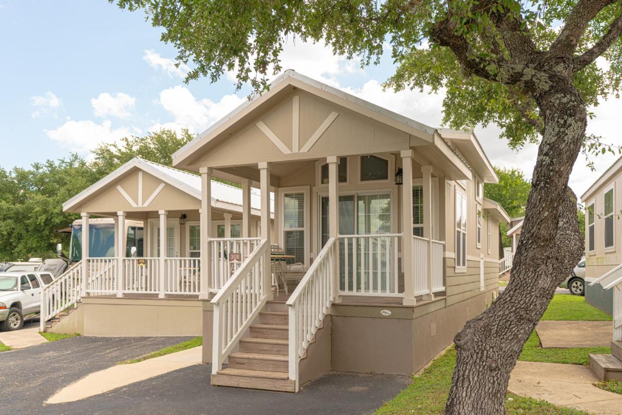 Sun Retreats San Antonio West Hotel Live Oak Eksteriør billede