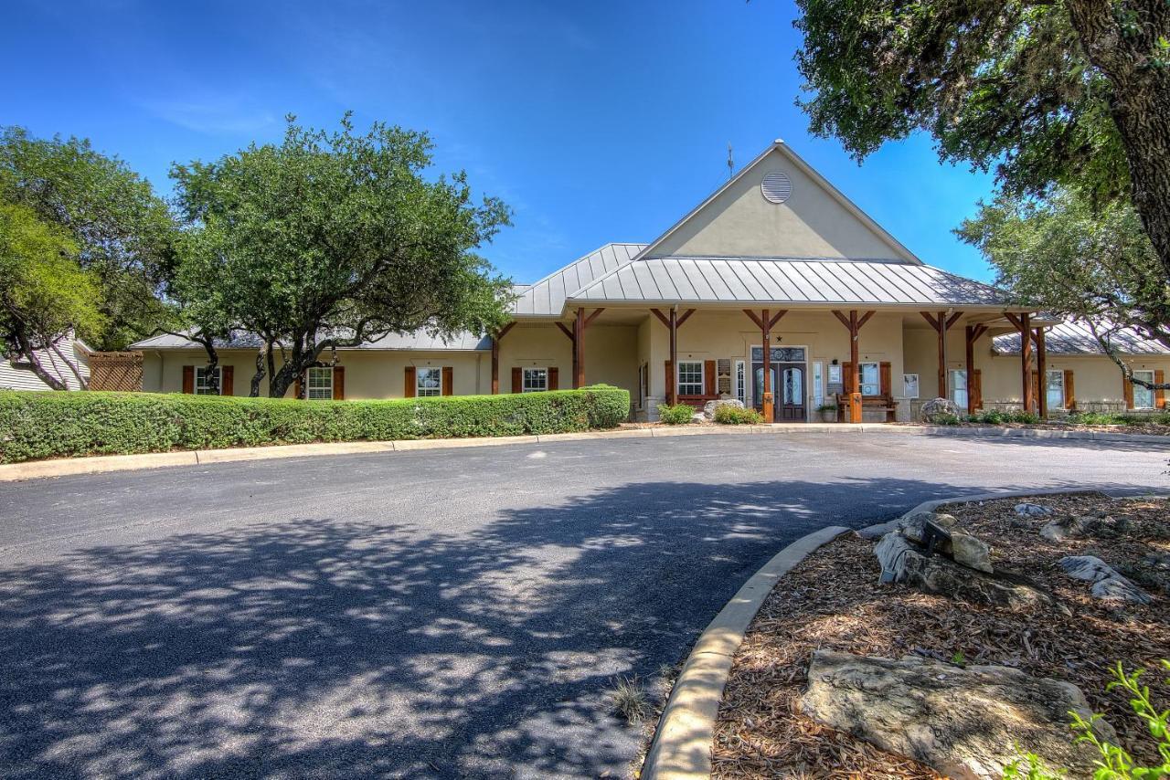 Sun Retreats San Antonio West Hotel Live Oak Eksteriør billede